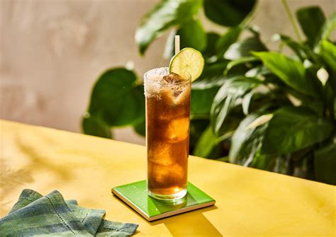 batang chupa|Batanga (cocktail) .